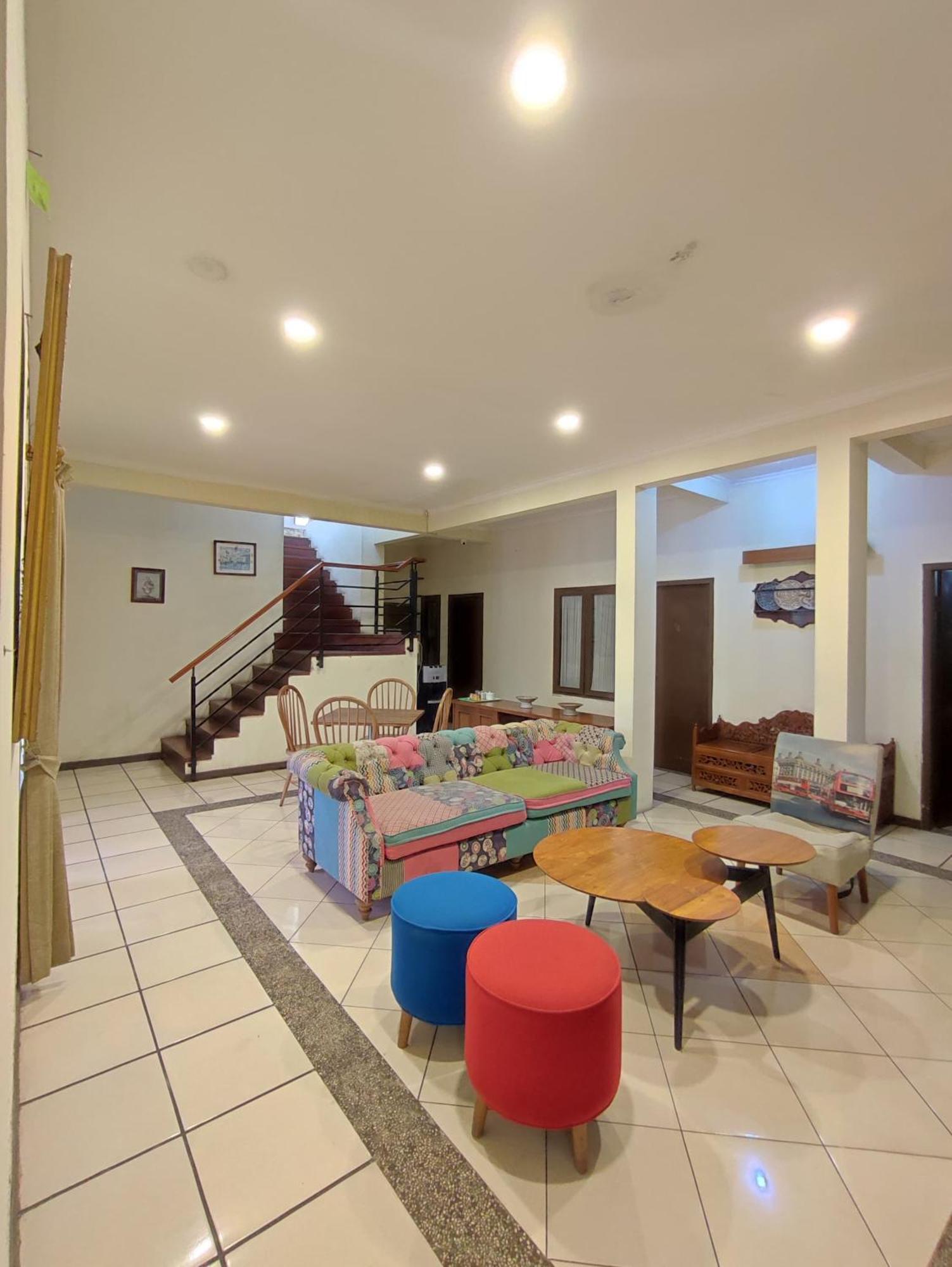 Maribaya Family Guest House Syariah Lembang Extérieur photo